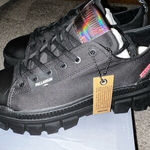 Palladium Revolt Lo TX Black Sneakers Women’s